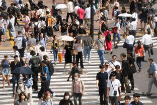 京多安本场数据：3次关键传球，1次创造良机，评分7.8分巴萨最高